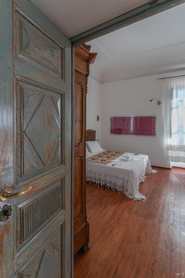 Dimora Ferraris Hotel Càbras Екстериор снимка
